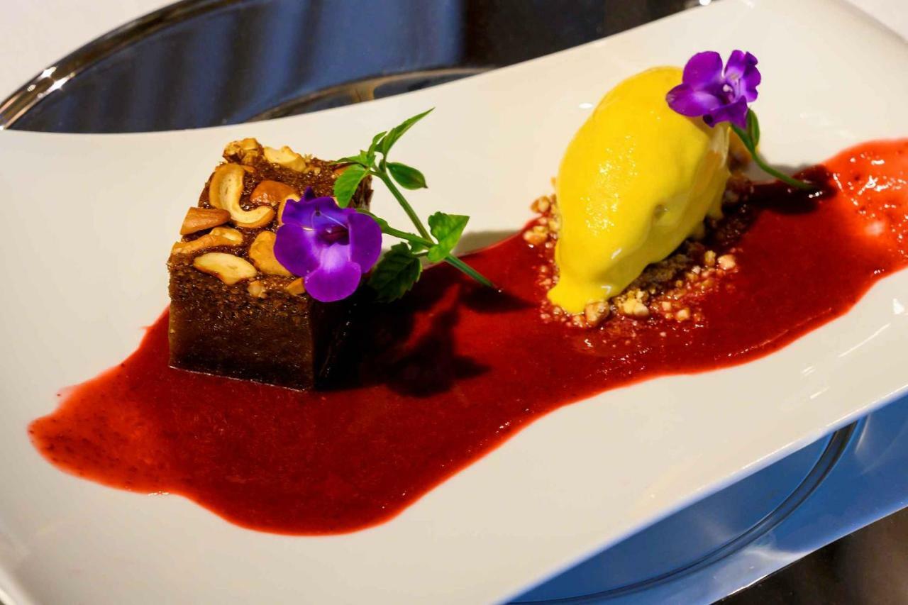 Vogal Luxury Beach Hotel & Spa Natal Buitenkant foto A dessert